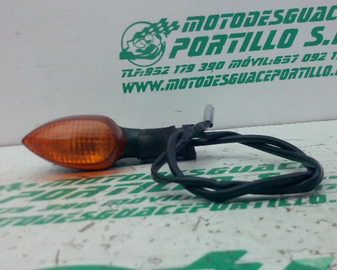 Intermitente trasero izquierdo Yamaha Fazer 600 s (2004-2006)