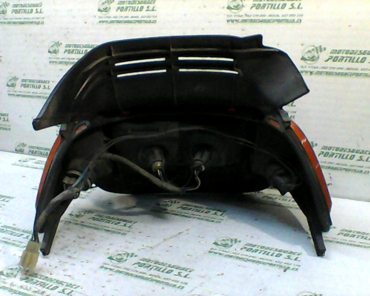 Piloto trasero Yamaha FLAME 125R 97-00 (1997-2000)