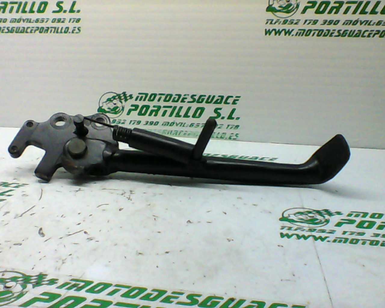 Patilla lateral Yamaha FZ1-N (2007-2009)