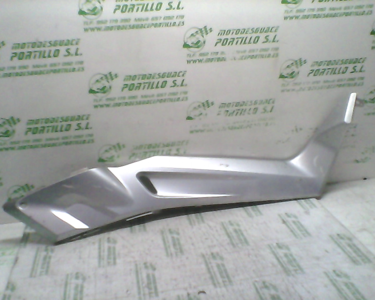 Carcasa lateral derecha Yamaha X MAX 125 (2006-2007)