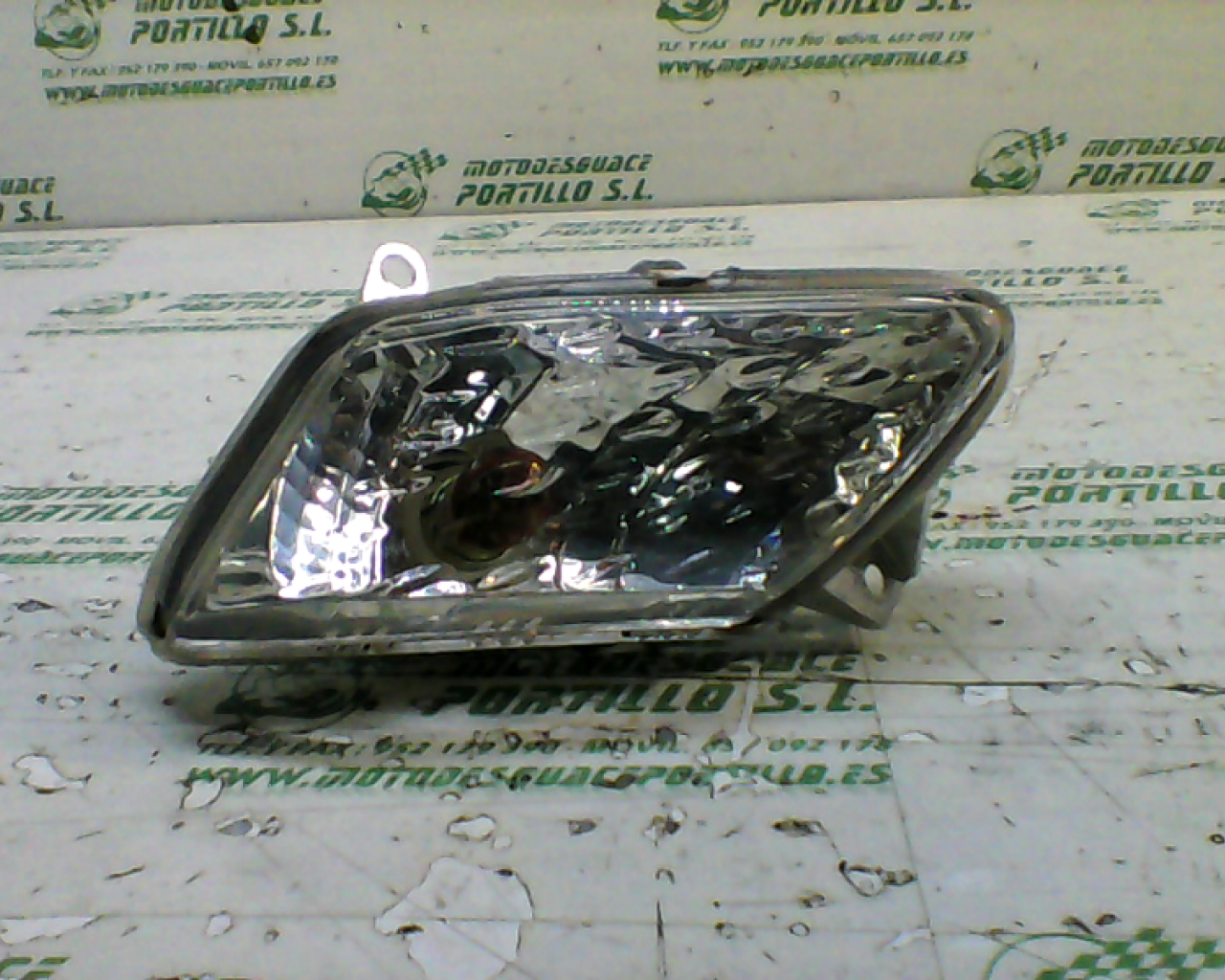 Intermitente delantero derecho Yamaha X MAX 125 (2006-2007)