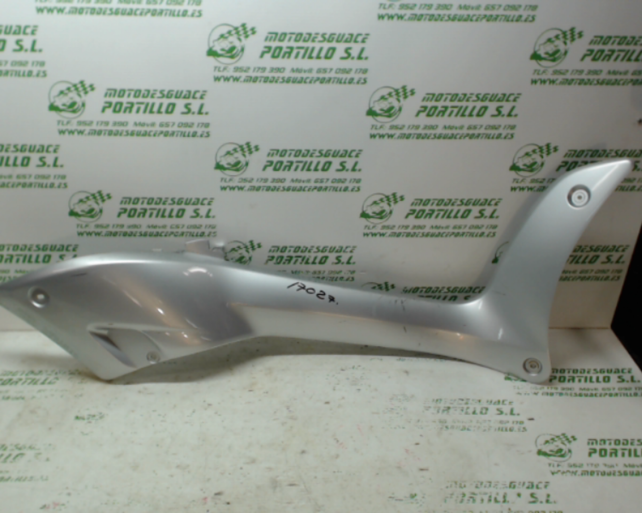 Carcasa lateral derecha Yamaha Xcity 250 (2010-2012)