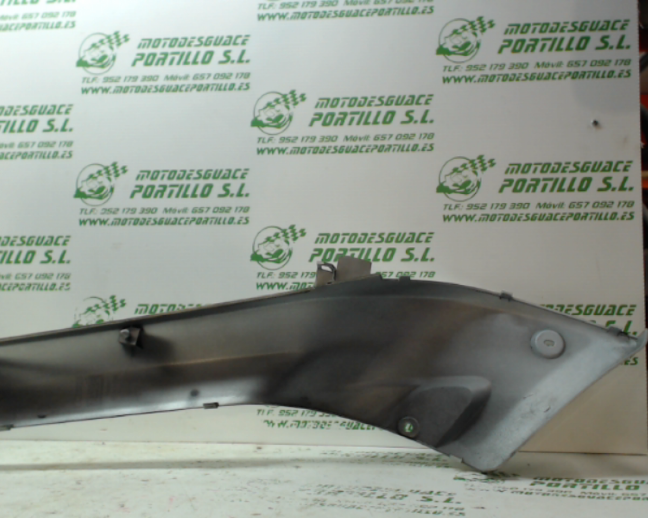 Carcasa lateral derecha Yamaha Xcity 250 (2010-2012)