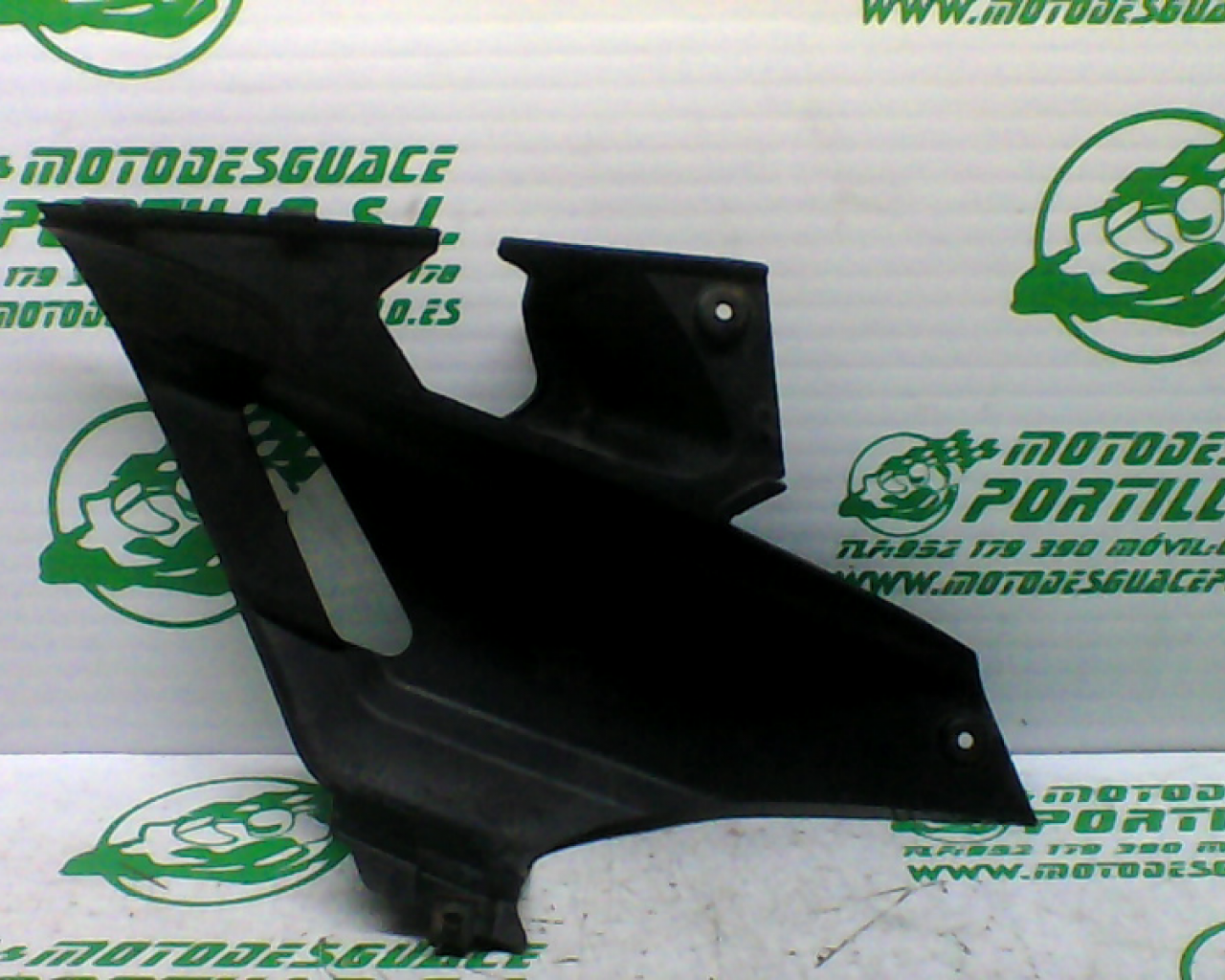 Quilla izquierda trasera Yamaha XMAX 250 (2005-2007)