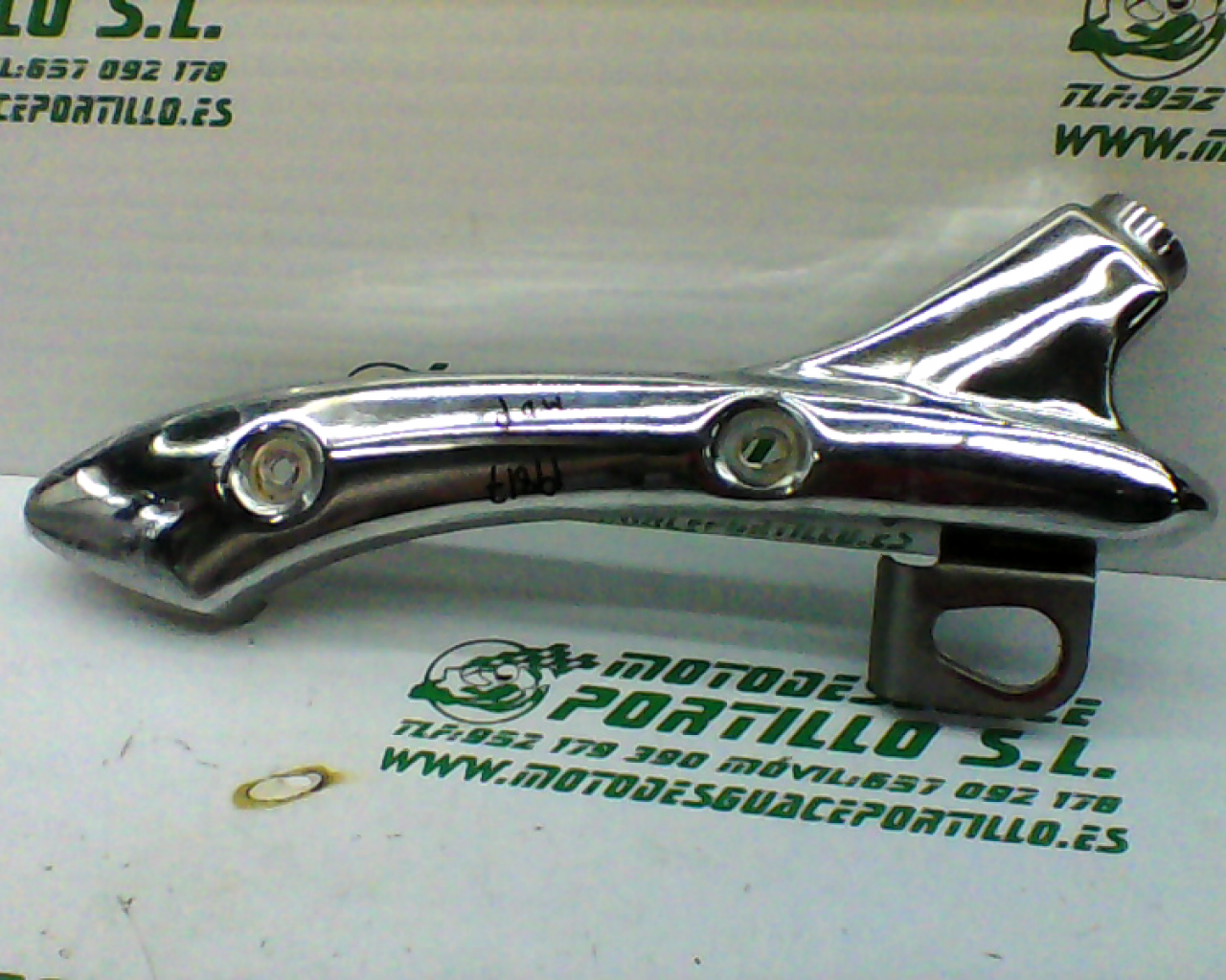 Embellecedor lateral izquierdo Yamaha YBR 125 i (2007-2008)