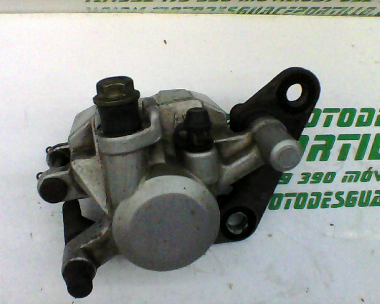 Pinza de freno delantera Yamaha YBR 125 i (2007-2008)