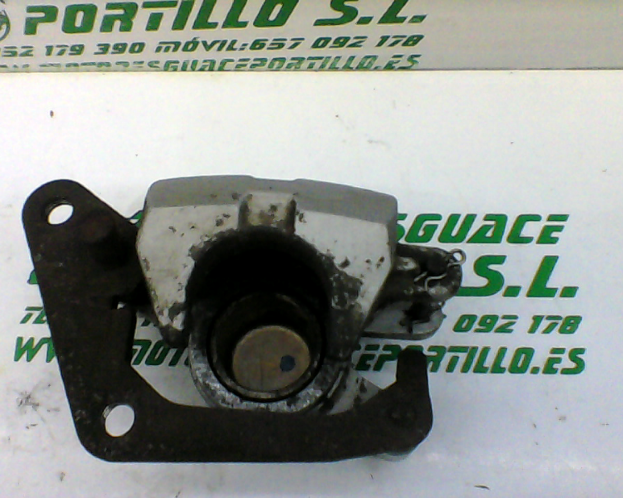 Pinza de freno delantera Yamaha YBR 125 i (2007-2008)