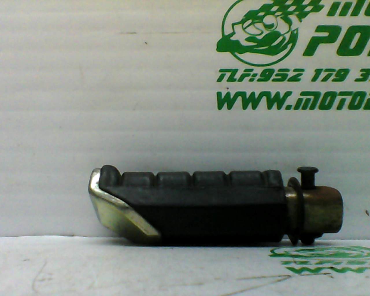 Reposapies trasero derecho Yamaha YBR 125 i (2007-2008)