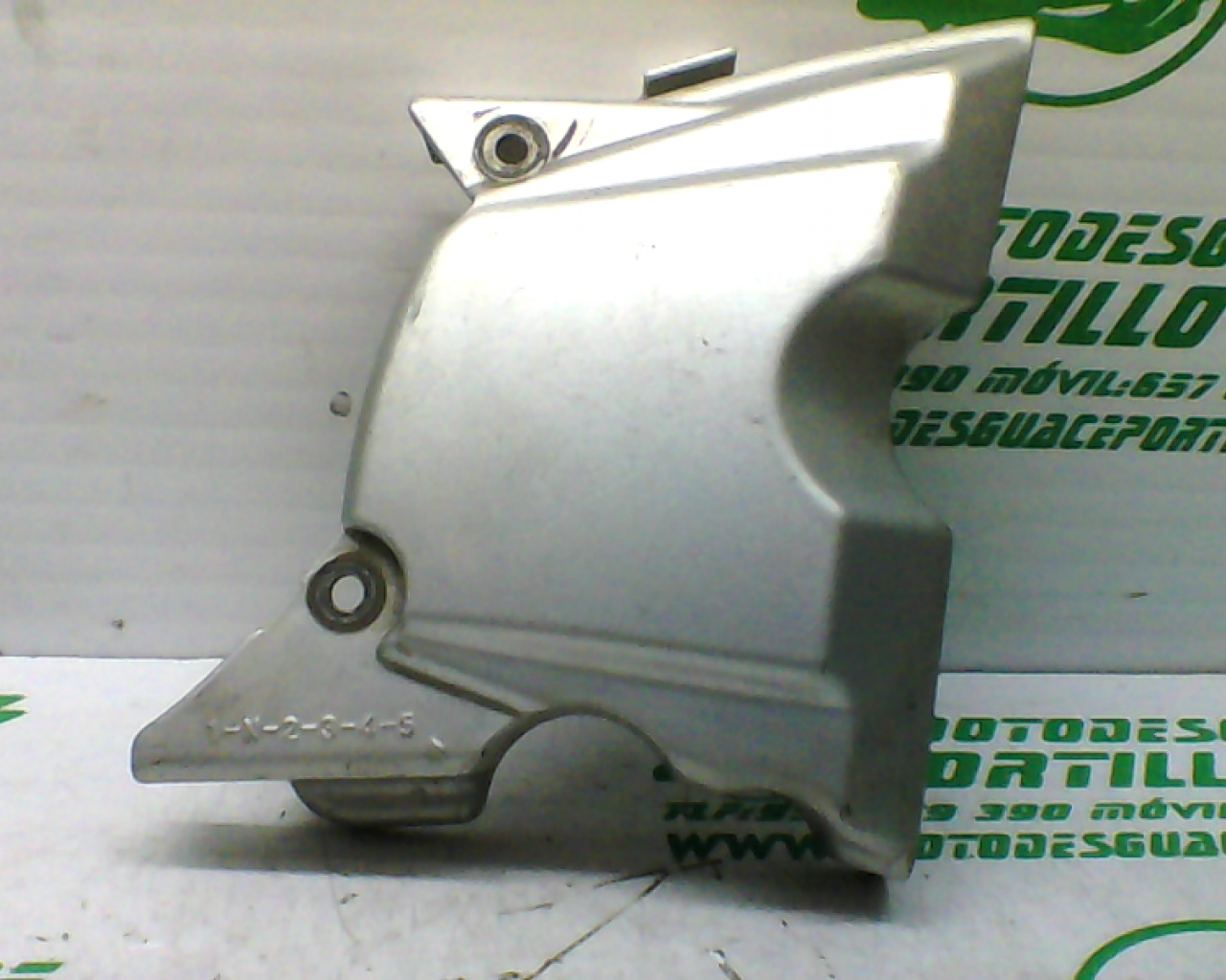 Tapa de piñon Yamaha YBR 125 i (2007-2008)